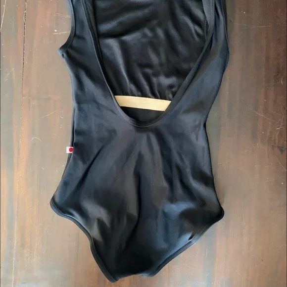 Natasha Yumiko Leotard - Picture 3 of 4
